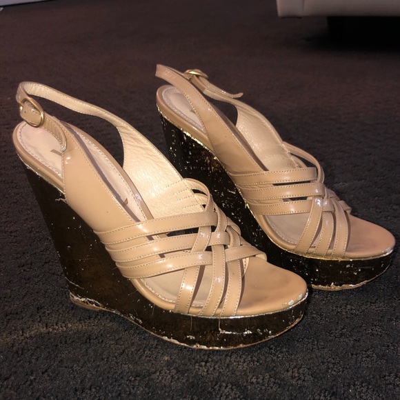 YSL Nude Wedges with Gold Detail - Picture 4 of 6
